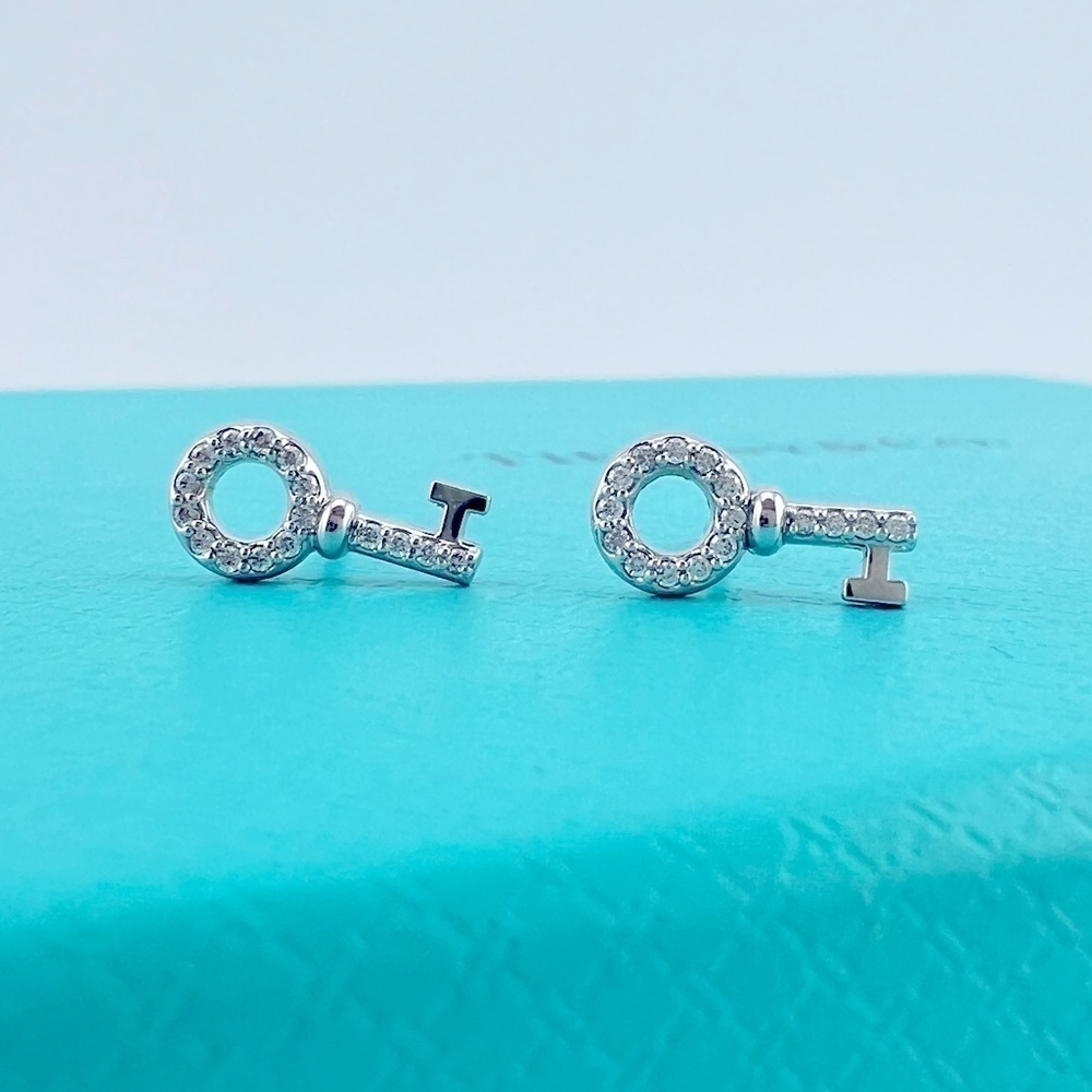 RARE Tiffany & Co. 💎 Diamond Key Earrings in 18k White Gold